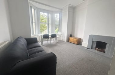 2 Lockyer Road,, Peverell, Plymouth - Image 2